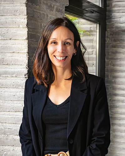 SEQ_equipo_angela_retrato_color_0002_SEQ_equipo_Elise_retrato