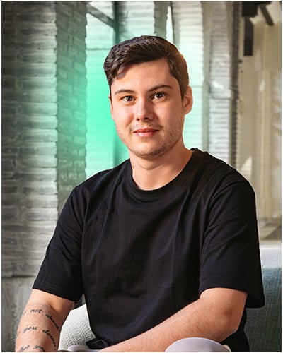 SEQ_equipo_angela_retrato_color_0003_SEQ_equipo_edgar_retrato_color