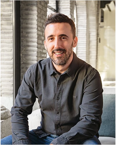 SEQ_equipo_angela_retrato_color_0026_SEQ_equipo_Jon_retrato