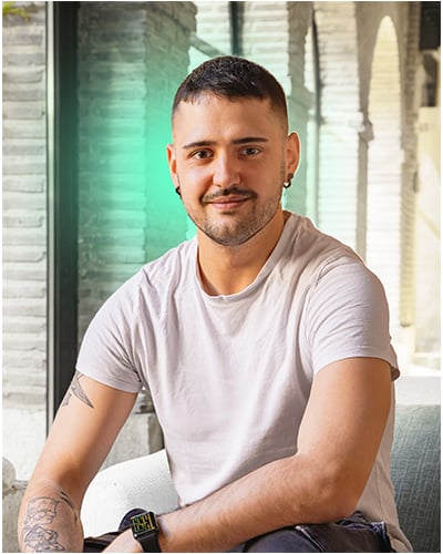 SEQ_equipo_angela_retrato_color_0034_SEQ_equipo_erik_retrato_color