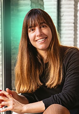 María